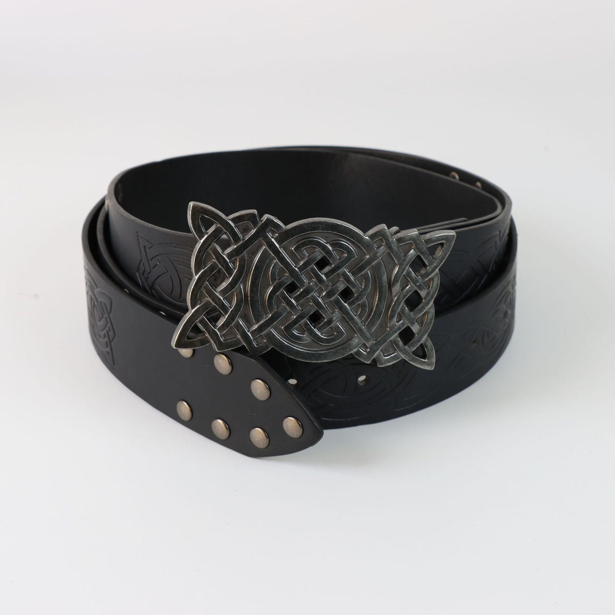 Viking Style Skateboard Buckle Embossed Rivet Belt