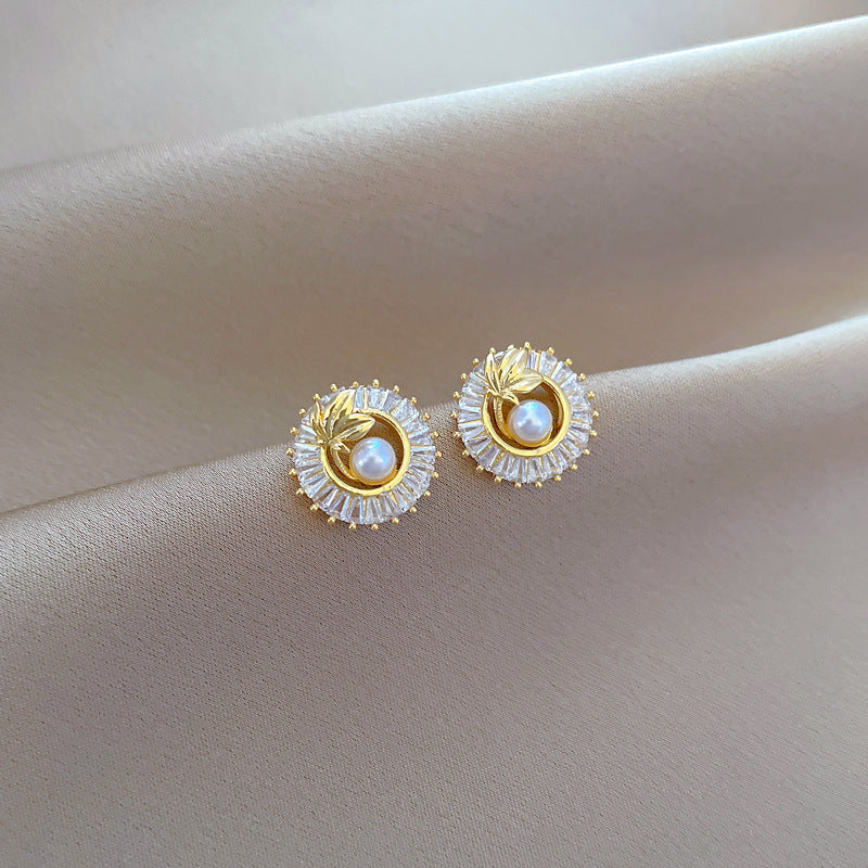 Square Full Diamond  Round Ring Leaves Necklace And Earrings Suite