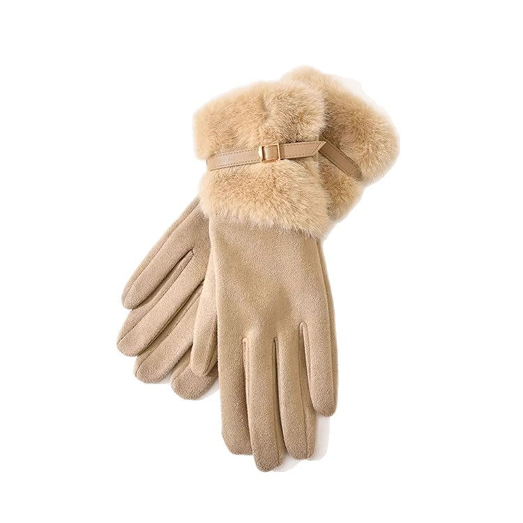 Driving Gloves With A Fleece Lining For Extra Warmth And Insulation