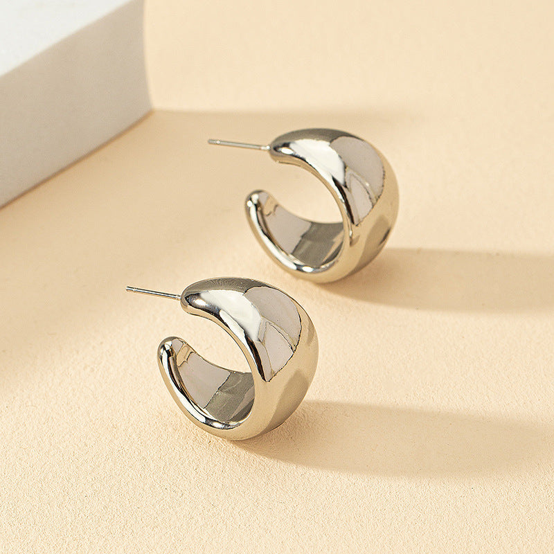 Euro-American Simple Wide C-Shaped Earrings
