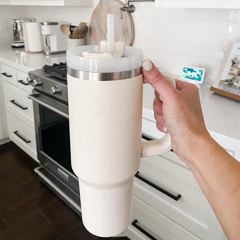 1200ml Stainless Steel Mug Coffee Cup Thermal Travel Car Auto Mugs T hermos 40 Oz Tumbler with Handle Straw Cup Drinkware New In