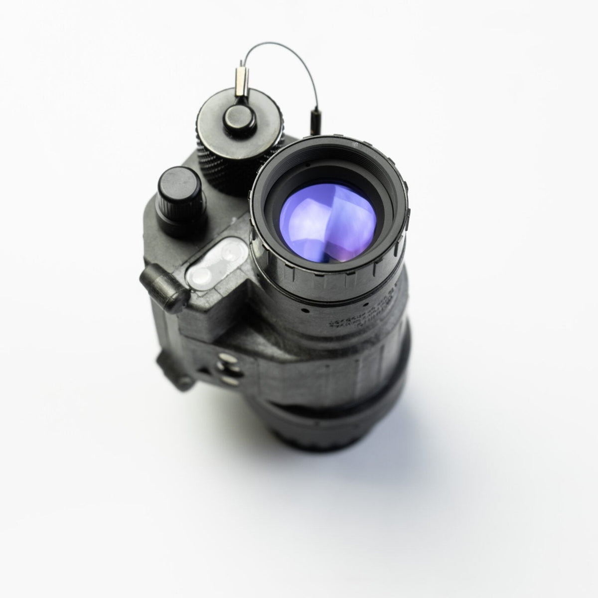 AN/PVS-14: Gen 3 White Phosphor 3000 FOM & Manual Gain - 50+ Hour Runtime