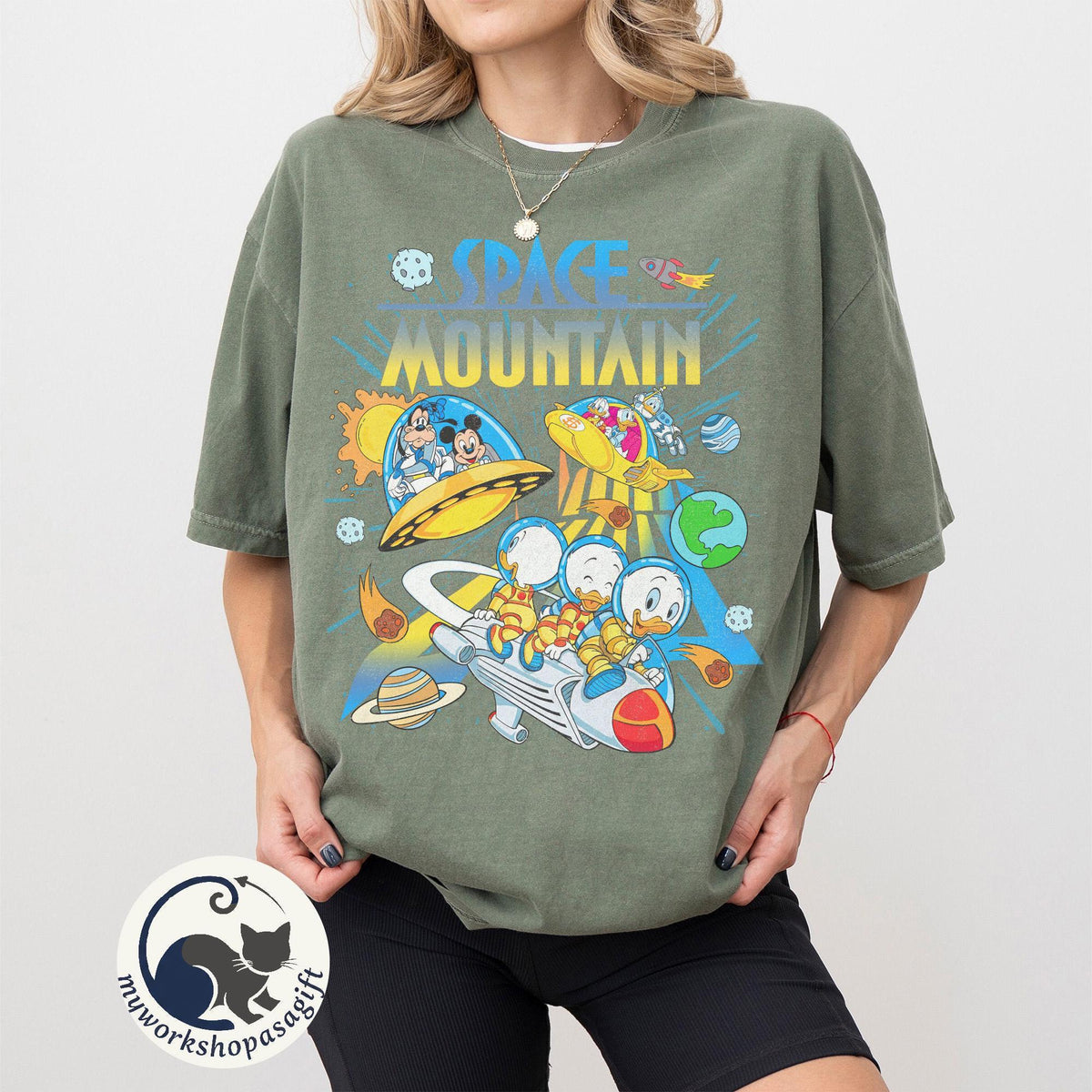 Space Mountain Retro 90s Mickey Friends — Gildan Sweatshirt